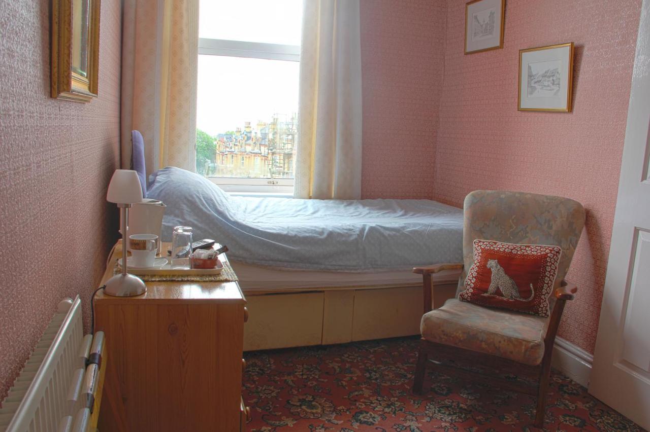 Ashfield Guesthouse Douglas Extérieur photo