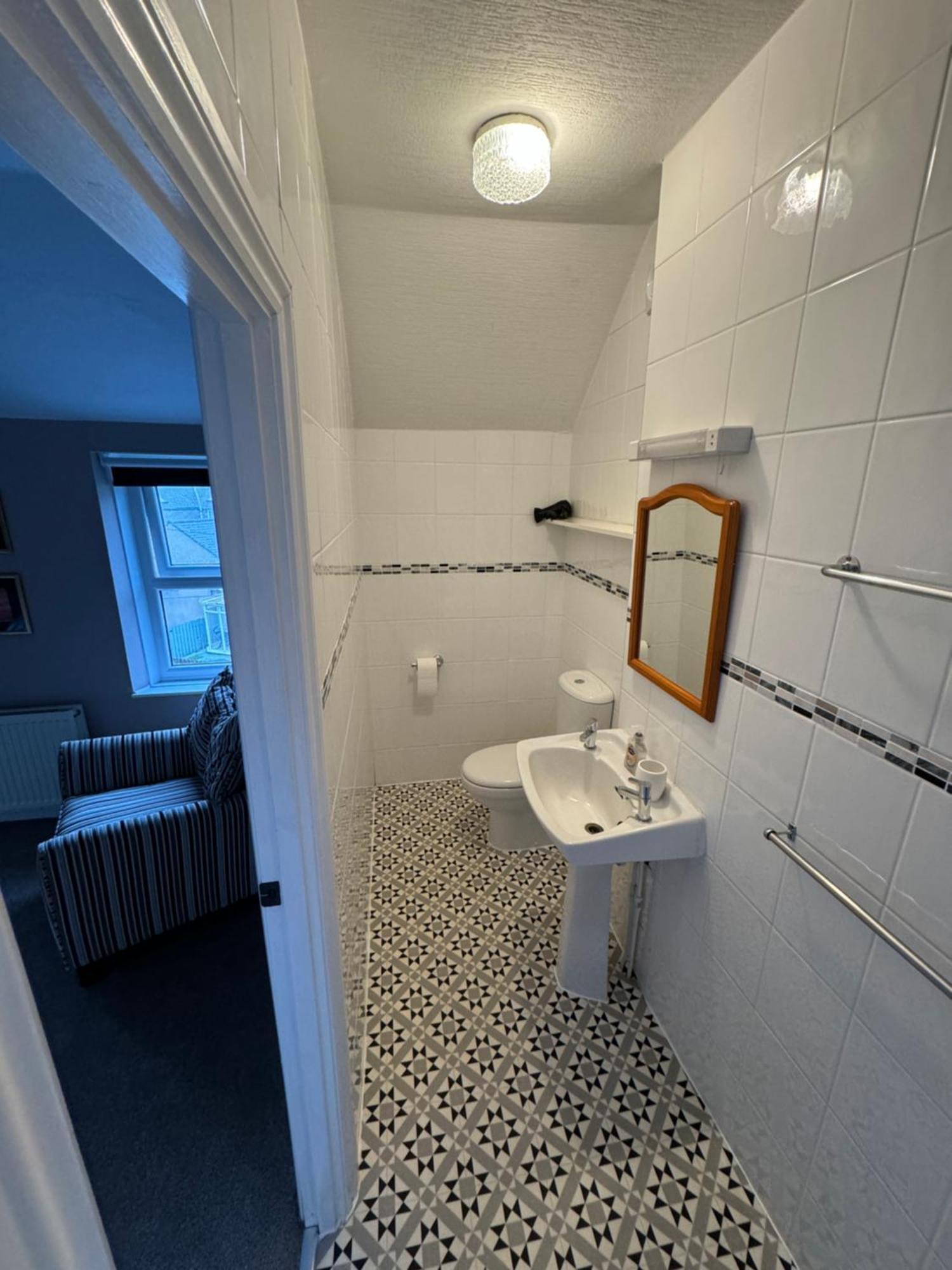 Ashfield Guesthouse Douglas Extérieur photo