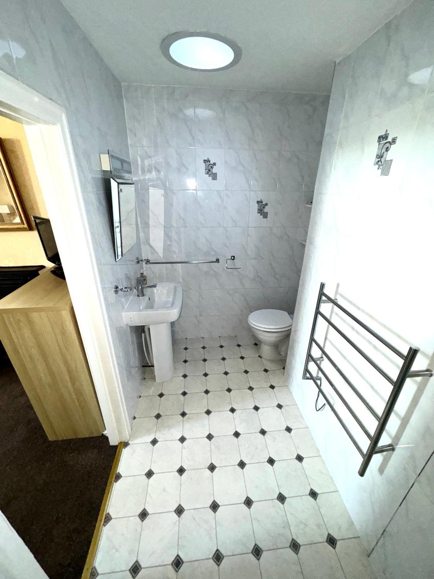Ashfield Guesthouse Douglas Extérieur photo